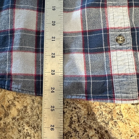 Cabela's Women’s Blue Red Button Up Size Medium Flannel Shirt EUC - Picture 10 of 16